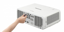 Panasonic PT-MZ770L Projektor (weiß, ohne Objektiv) / Bild 4 von 10
